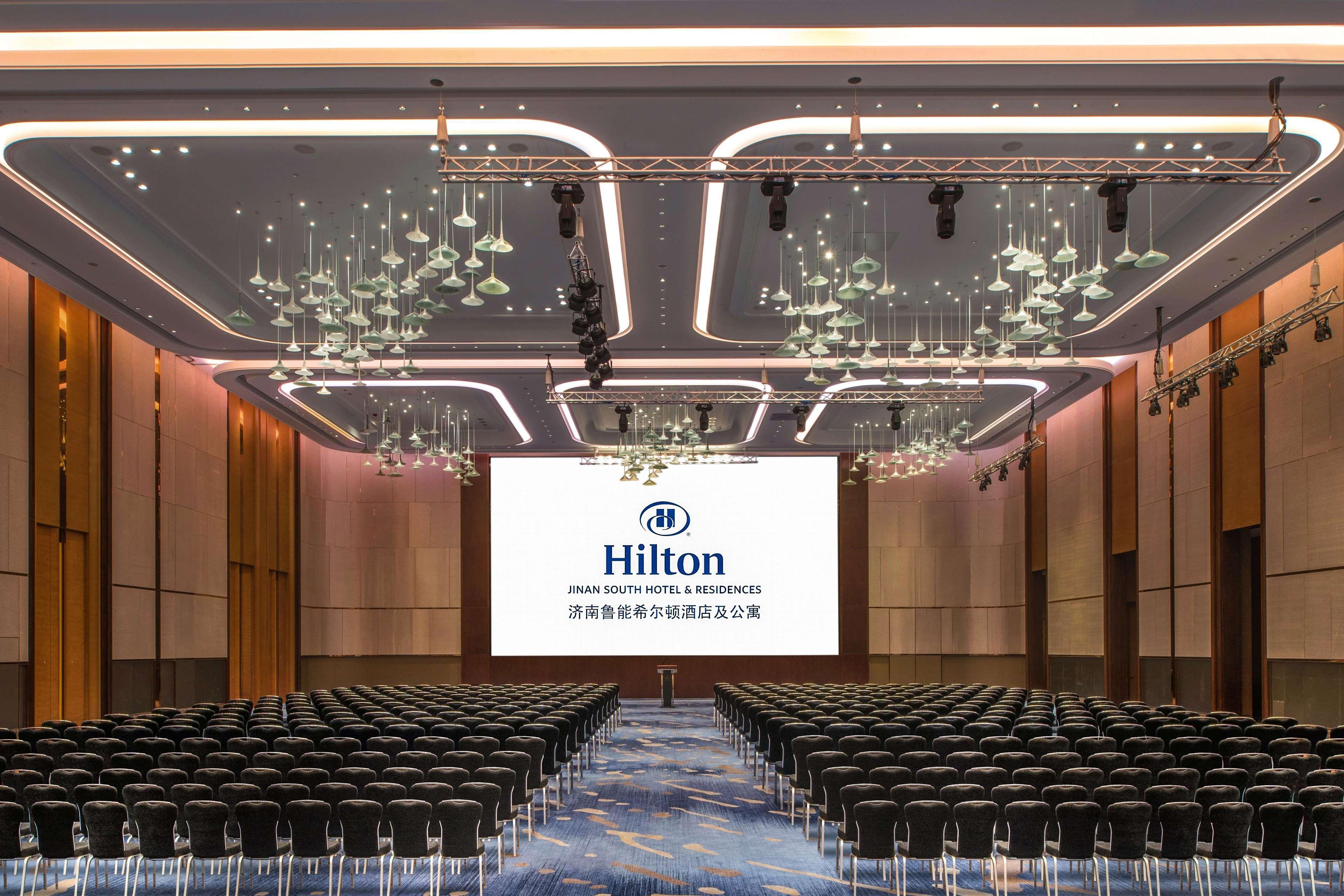 Hilton Jinan South Hotel & Residences Esterno foto