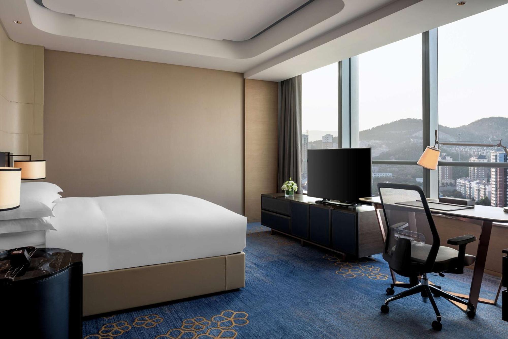 Hilton Jinan South Hotel & Residences Esterno foto
